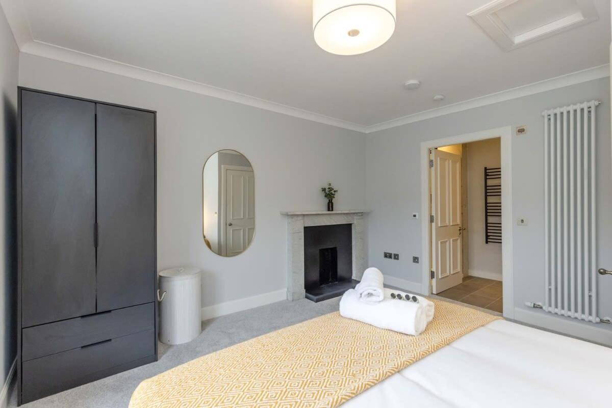Dragon Suites - Ladon Suite - 2 Bed City Centre Luxury Apartment Единбург Екстер'єр фото