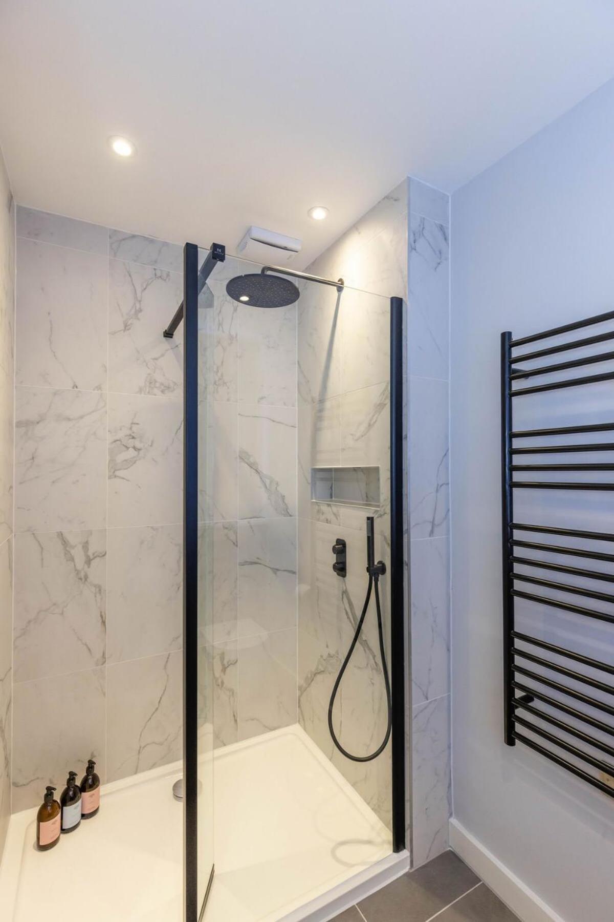 Dragon Suites - Ladon Suite - 2 Bed City Centre Luxury Apartment Единбург Екстер'єр фото